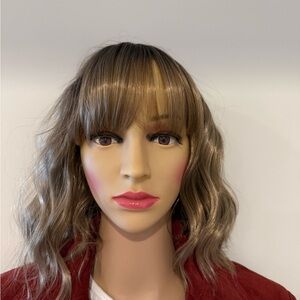 MISSQUEEN Short Curly Bob Wig With Bangs Wavy Synthetic for women ombre Brown.